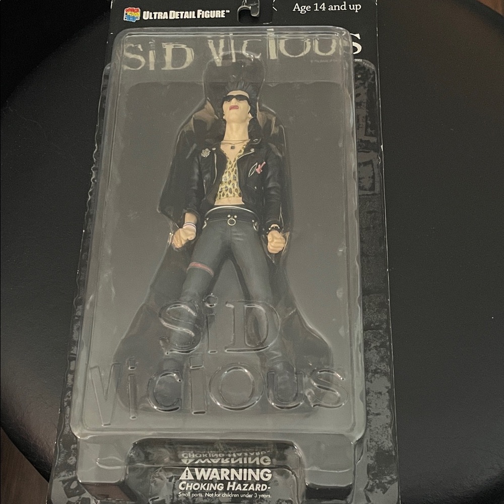 - Black and Tan Sid Viciuos NRFB.